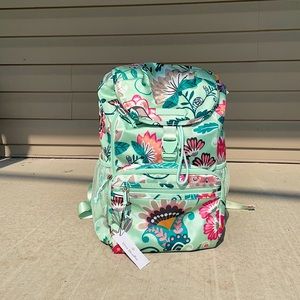 Vera Bradley Lighten Up Daytripper backpack. NEW.